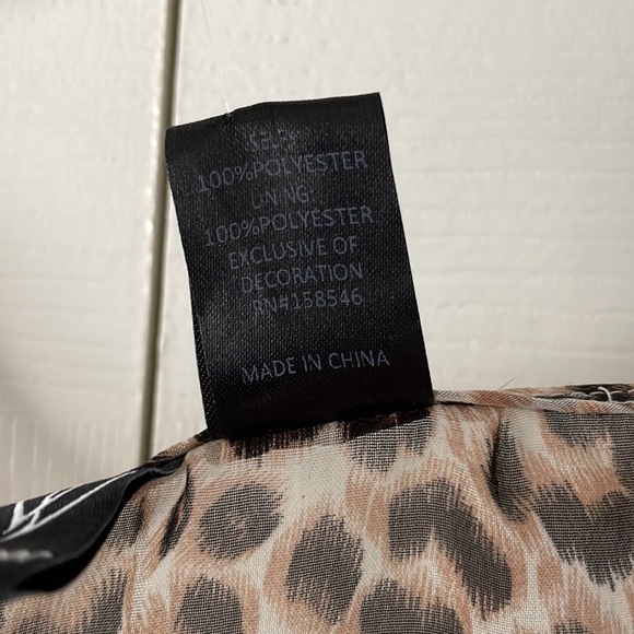 Windsor Sheer Cheetah Print Lace Up Blouse - Picture 11 of 11